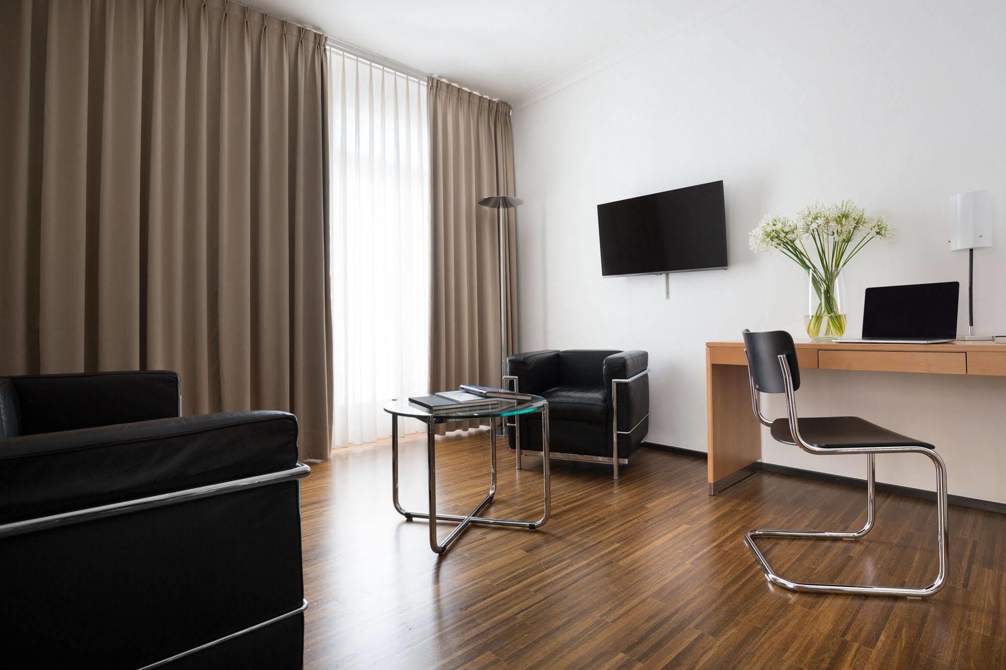Art Déco Hotel Elite Bienne Esterno foto